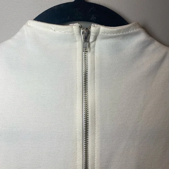 Soprano White Zipper Dress - Picture 4 of 6